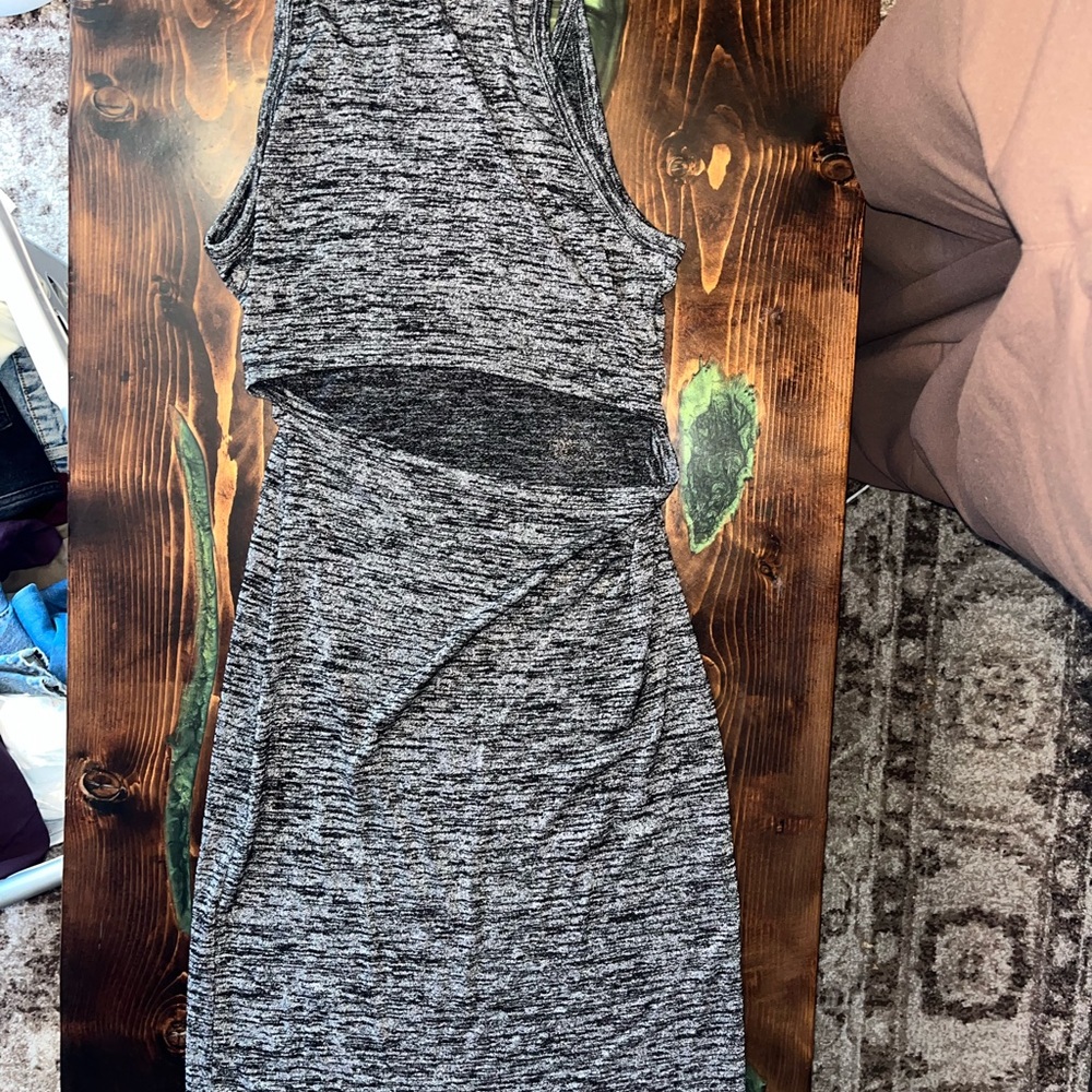 Aritzia Wilfred Free Dress